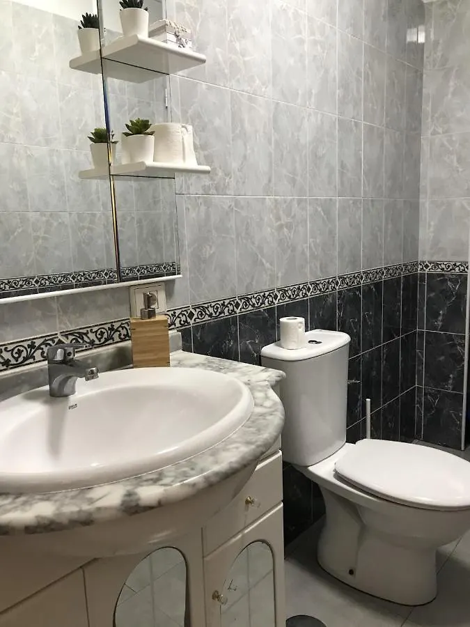 Amplia Habitacion En Los Llanos De Aridane Homestay